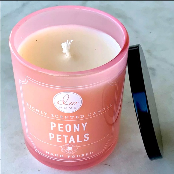 DW HOME CANDLE PEONY PETALS MINI SCENTED NEW 3.8oz - Picture 1 of 3